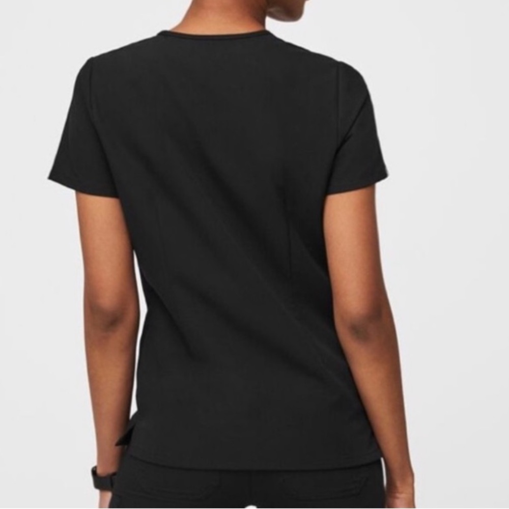 Figs Casma Three-Pocket Scrub Top - Picture 2 of 5